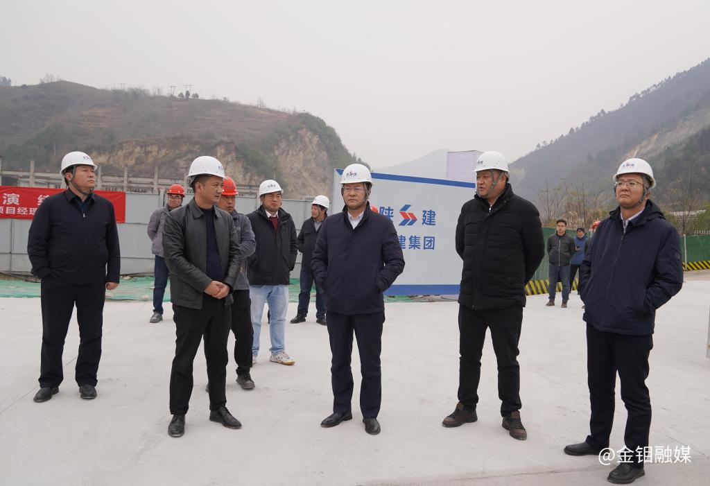 20241211-嚴(yán)平到駐山陽(yáng)權(quán)屬企業(yè)調(diào)研 (2).jpg
